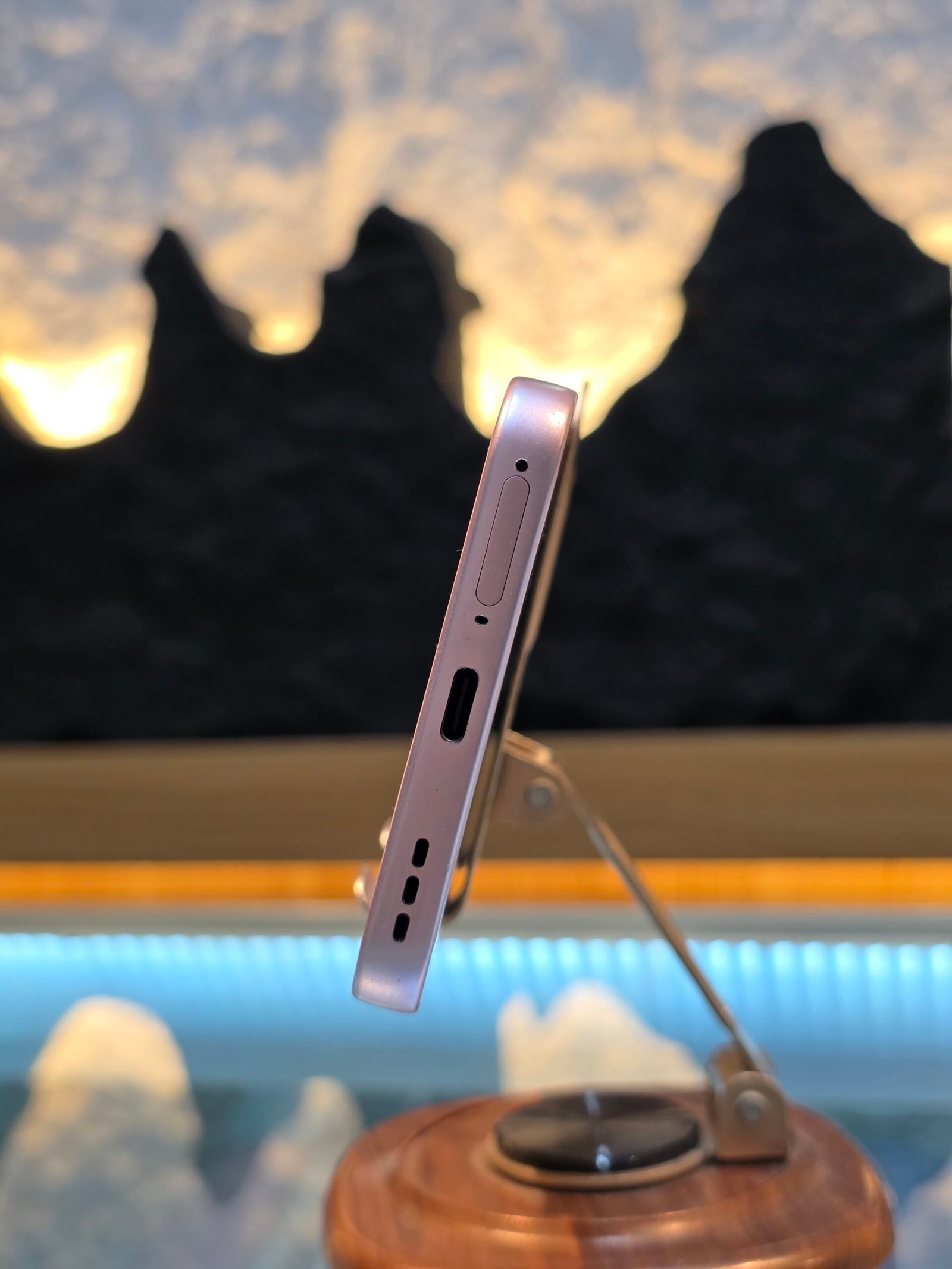 Oppo A6 Pro 5G Used - Image 5